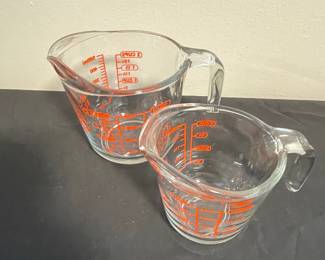 Vintage Anchor Hocking Glass Measuring Cups Set