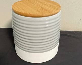 Modern Ribbed Ceramic Kitchen Canister with Bamboo Lid