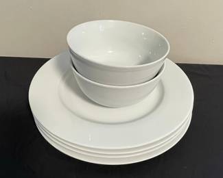 White Porcelain Dinnerware Set