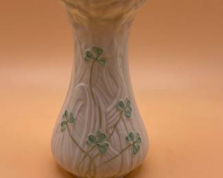 Belleek Parian China Shamrock Daisy Spill Vase
