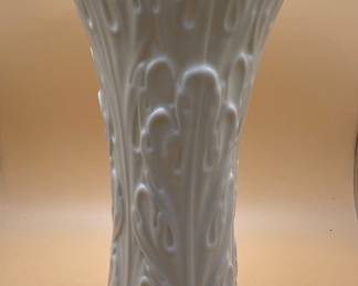 Vintage Lenox "Woodland Collection" Acanthus Leaf Vase