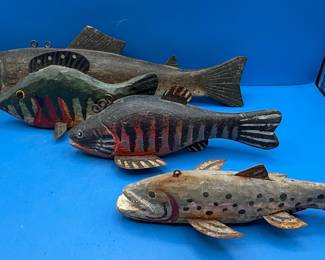 Vintage Hand-Carved Wooden Fish Decoys - Set of 4