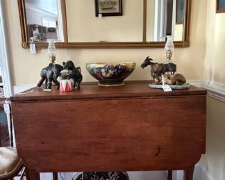 Antique Cherry Drop Leaf Dining Table