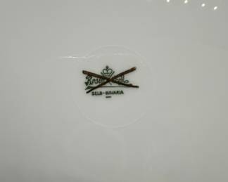 Rosenthal Selb-Bavaria Floral Dinner Plates with Gold Scrollwork Rim