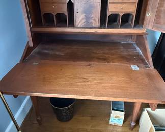 American Federal Style Secretary Desk and Hutch