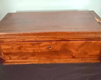 Antique Mahogany Tea Caddy with Veneer Loss
