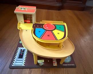 Fisher-Price Play Family Action Garage #930 (1970s)