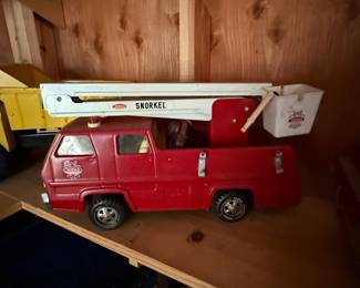 Tonka Snorkel Fire Truck