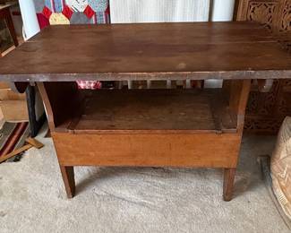 Primitive Pine Hutch Table