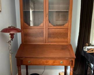 American Federal Style Secretary Desk and Hutch