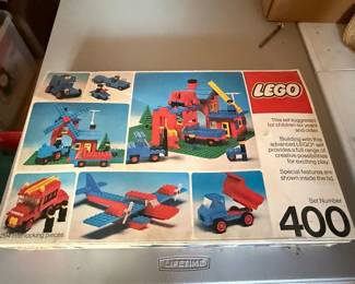 Vintage LEGO 400 Universal Building Set