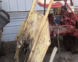 Farmall Cub Tractor Implements-mowing deck