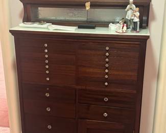 DENTAL CABINET NUMBER 2