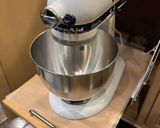 KITCHEN AID MIXER
