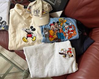 Vtg Disney Clothing