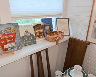Items Located In The Family Room
