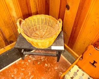 Items Located In The Lower Level