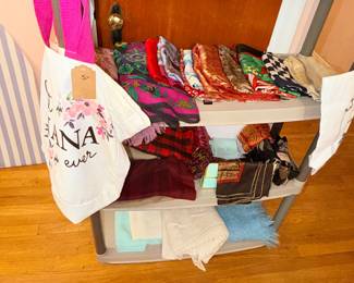 Items Located In The 2nd Bedroom