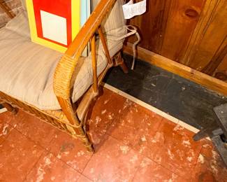Items Located In The Lower Level