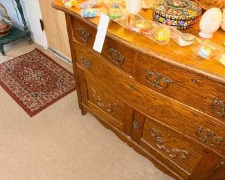Items Located In The Family Room