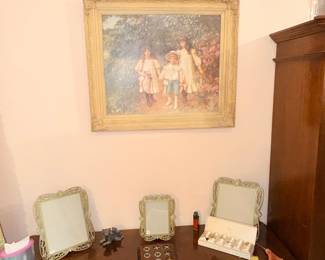 Items Located In The 2nd Bedroom