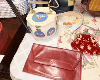 Items Located In The 1st Bedroom