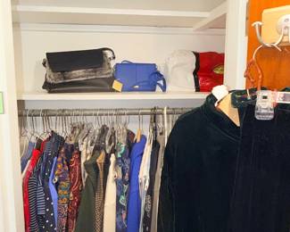 Items Located In The 1st Bedroom