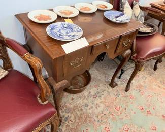 Items Located In the Dining Room