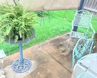 Items Located In The Back Patio