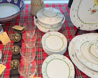 Items Located In the Dining Room