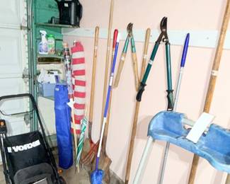 Items Located In The Garage