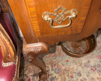 Items Located In the Dining Room