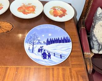 Items Located In the Dining Room