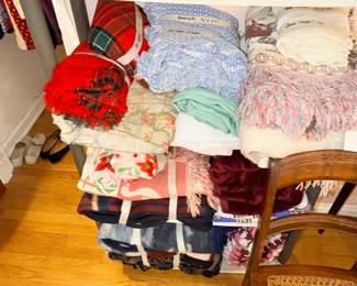 Items Located In The 1st Bedroom
