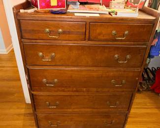 Items Located In The 1st Bedroom
