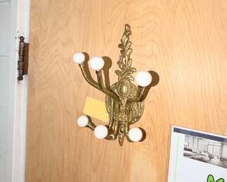 Items Located In The Family Room