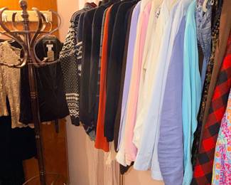 Items Located In The 1st Bedroom