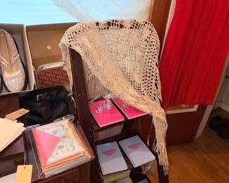 Items Located In The 2nd Bedroom