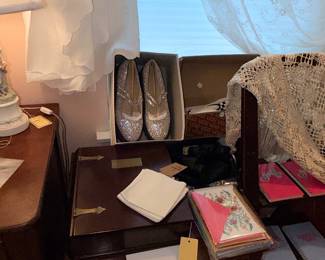 Items Located In The 2nd Bedroom