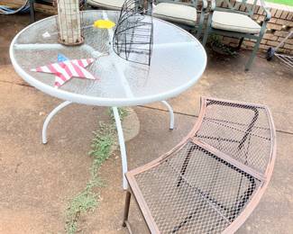 Items Located In The Back Patio