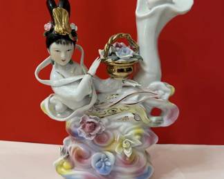 Vintage Japanese Geisha Porcelain Figure