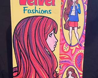 intage 1971 Ideal Crissy & Velvet Fashion Tote features colorful paisley and floral patterns with stylized illustrations of the red-haired dolls