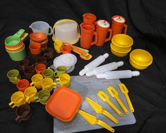 vintage Tupperware Toys "Serve It" set, dating back to the 1970s or 1980s