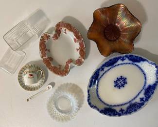 Collection of vintage glass & dishes