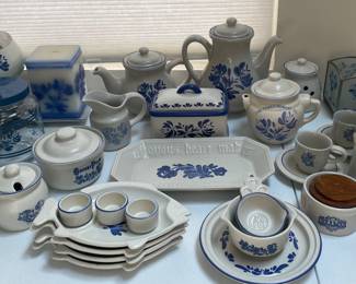 Large Pfalzgraf dish collection 