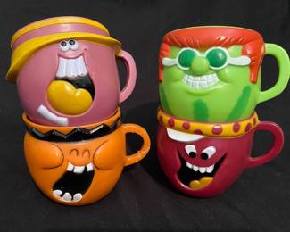vintage Pillsbury Funny Face character mugs from the late 1960s to early 1970s