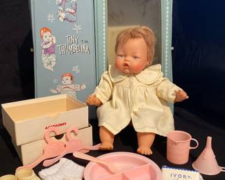 vintage 1960s Ideal Tiny Thumbelina doll set, featuring the working doll and her original carrying case