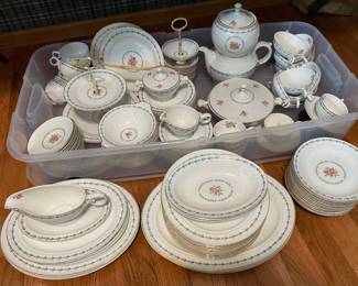 vintage dinnerware set is the Harmony House "Mount Vernon" pattern produced by Hall China in the 1940s-1950s