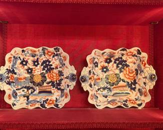 Japanese Imari Square Form Charger with Scallop Edge cir 1840