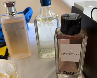 A good assortment of men’s cologne 